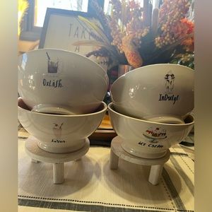 NWT Rae Dunn Ice Cream Bowls